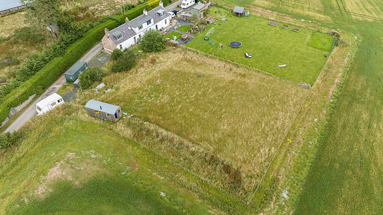 3 Bed SemiDetached Cottage in Oxnam Offers Over £258,000 1