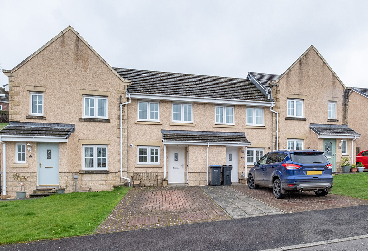 2 Bed Terraced Villa in Offers Over £165,000 29 The Beeches